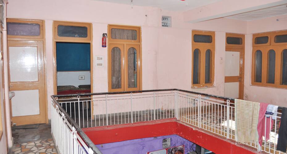 Hotel New Prem, Katra 3